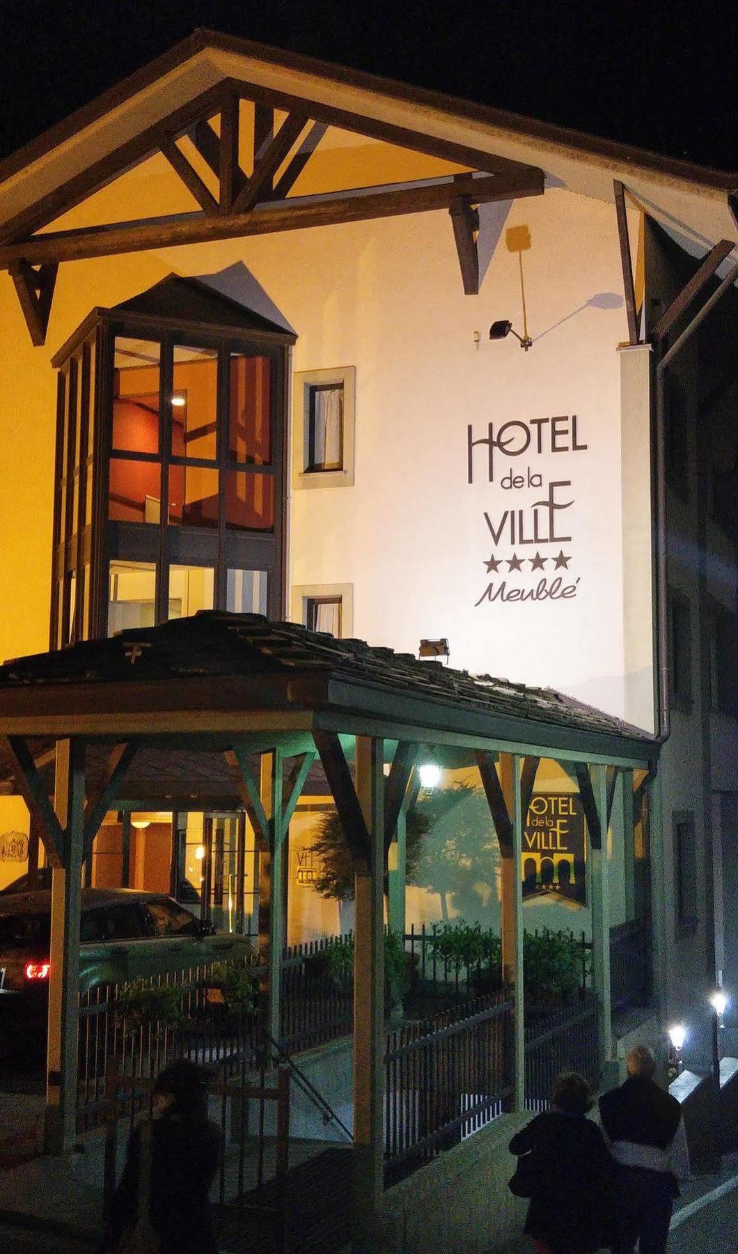 Hotel De La Ville Сент-Винсент Экстерьер фото